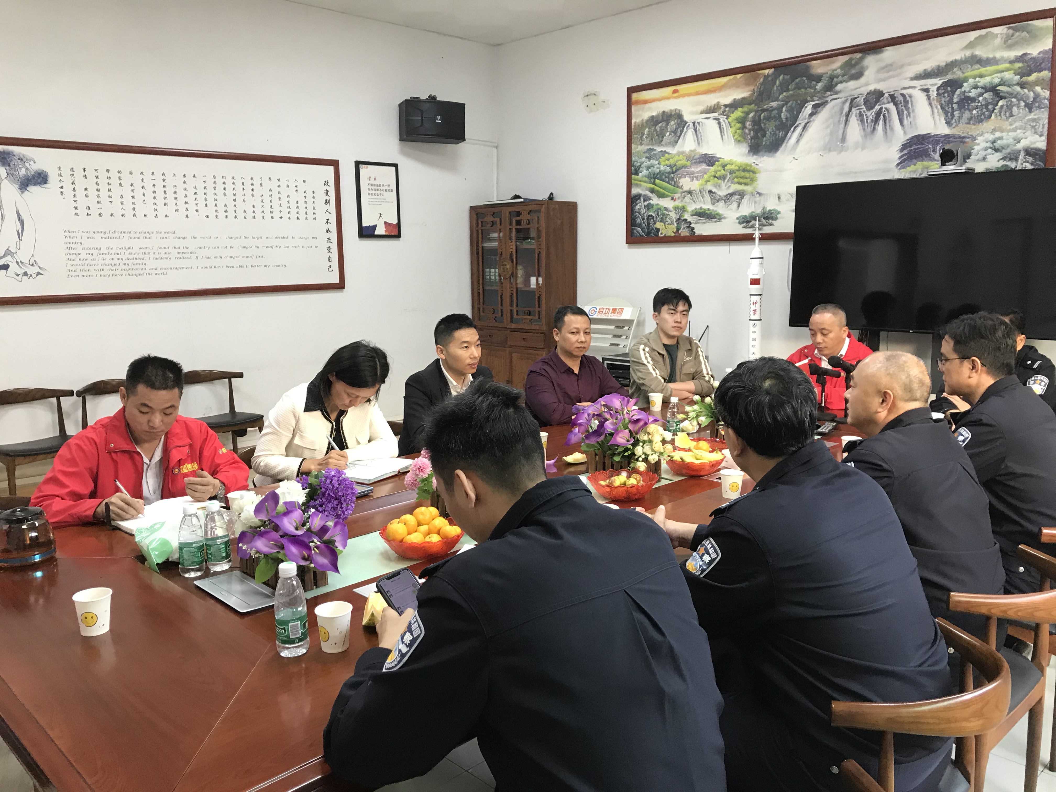 热烈欢迎西樵镇领导一行莅临jn江南官方网站参观指导！